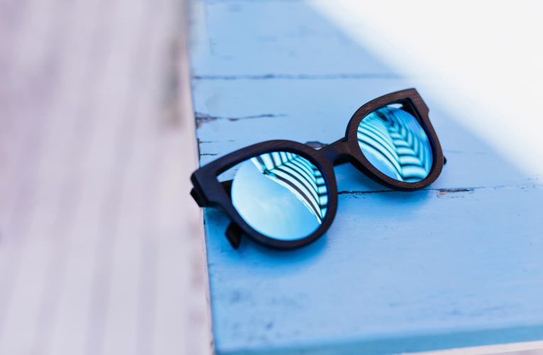 Protege tus ojos: cómo elegir las gafas de sol adecuadas para tu salud visual